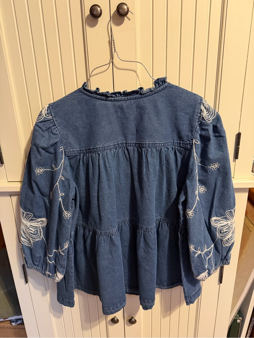 Wonderly Denim Blue Embroidered Peasant Blouse - Picture 2 of 4